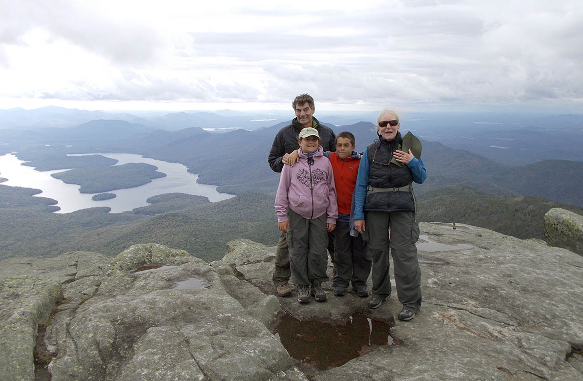 Helene Forst and others on a mountain top